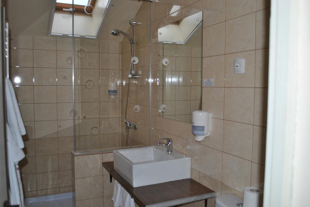 Haţeg Vila Veche מראה חיצוני תמונה